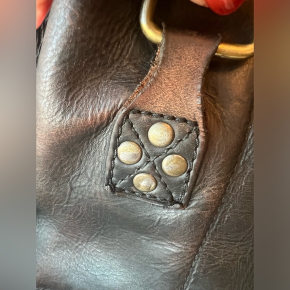 Everett Satchel Leather Bag - Picture 14 of 16